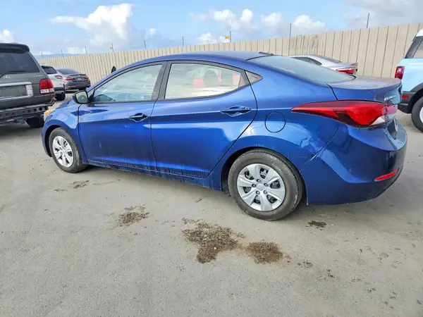 5NPDH4AE5GH781932 2016 HYUNDAI ELANTRA - Image 2