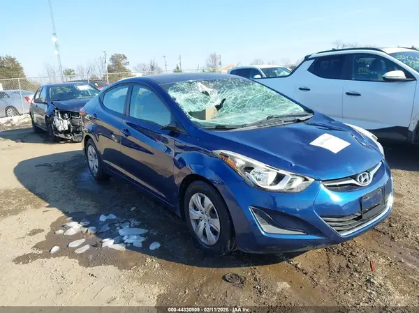5NPDH4AE5GH785334 2016 HYUNDAI ELANTRA - Image 1