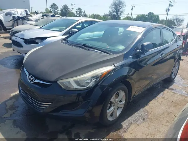 5NPDH4AE5GH788668 2016 HYUNDAI ELANTRA - Image 2