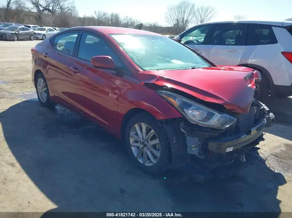 5NPDH4AE5GH789867 2016 HYUNDAI ELANTRA - Image 1