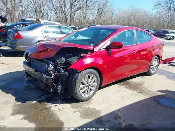 5NPDH4AE5GH789867 2016 HYUNDAI ELANTRA - Image 2