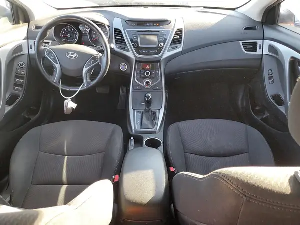 5NPDH4AE5GH794955 2016 HYUNDAI ELANTRA - Image 8
