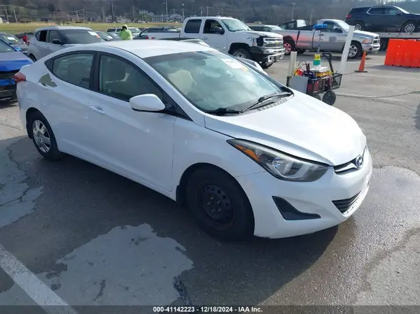 5NPDH4AE5GH797354 2016 HYUNDAI ELANTRA - Image 1