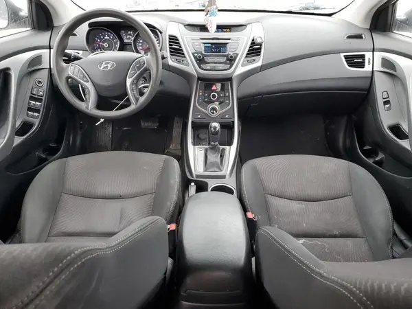5NPDH4AE5GH798164 2016 HYUNDAI ELANTRA - Image 8