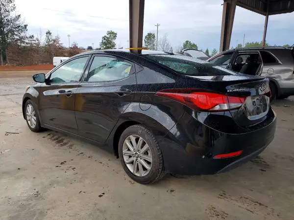 5NPDH4AE6GH656633 2016 HYUNDAI ELANTRA - Image 2