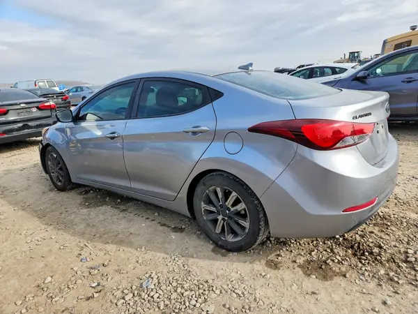 5NPDH4AE6GH657183 2016 HYUNDAI ELANTRA - Image 2