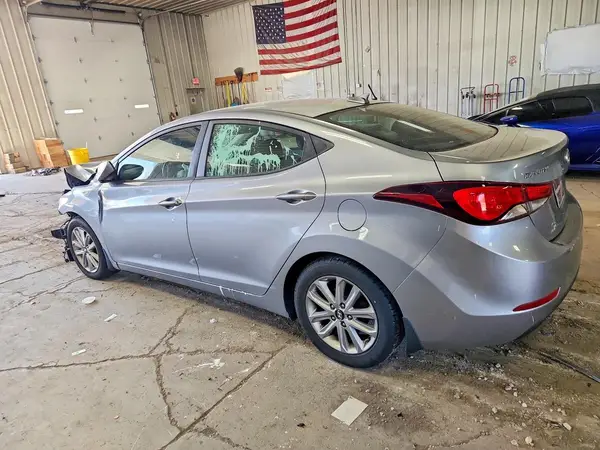 5NPDH4AE6GH658706 2016 HYUNDAI ELANTRA - Image 2