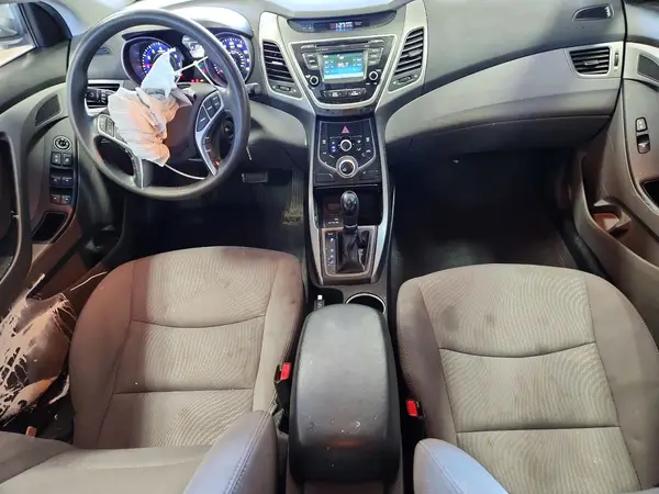 5NPDH4AE6GH658706 2016 HYUNDAI ELANTRA - Image 8