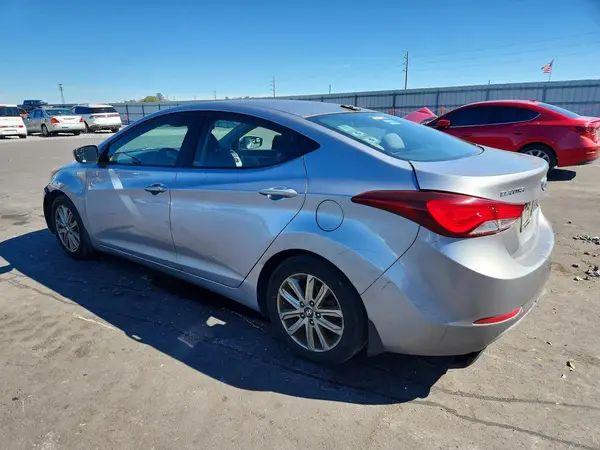 5NPDH4AE6GH659743 2016 HYUNDAI ELANTRA - Image 2