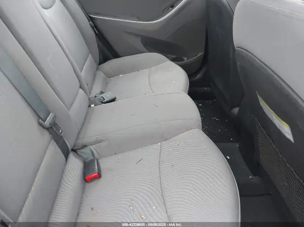 5NPDH4AE6GH660178 2016 HYUNDAI ELANTRA - Image 8