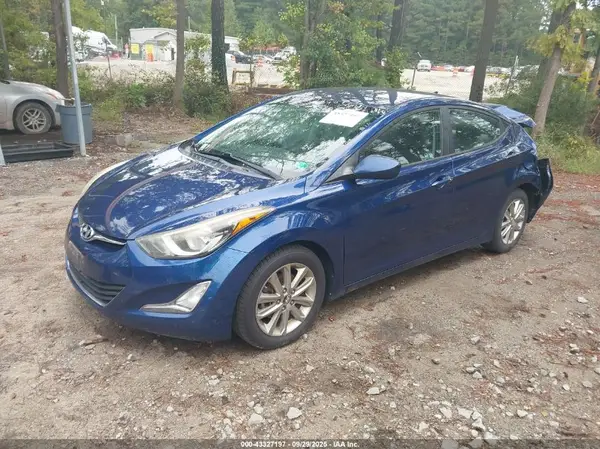 5NPDH4AE6GH662707 2016 HYUNDAI ELANTRA - Image 2