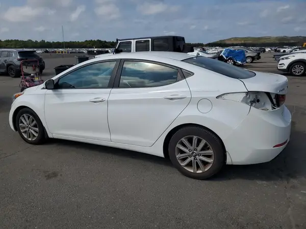 5NPDH4AE6GH662819 2016 HYUNDAI ELANTRA - Image 2
