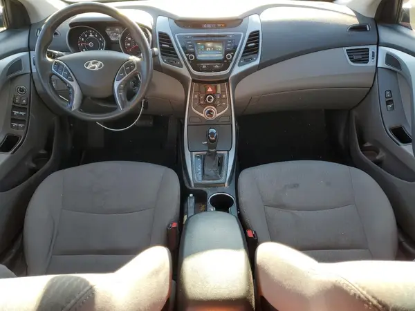 5NPDH4AE6GH662836 2016 HYUNDAI ELANTRA - Image 8