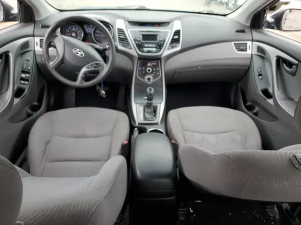 5NPDH4AE6GH662982 2016 HYUNDAI ELANTRA - Image 8