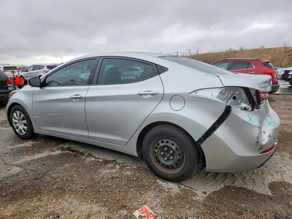 5NPDH4AE6GH667602 2016 HYUNDAI ELANTRA - Image 2