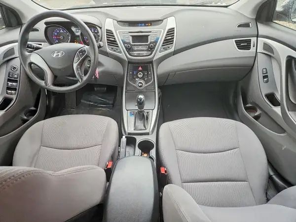 5NPDH4AE6GH667602 2016 HYUNDAI ELANTRA - Image 8