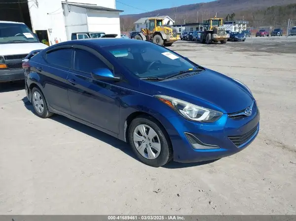 5NPDH4AE6GH668152 2016 HYUNDAI ELANTRA - Image 1