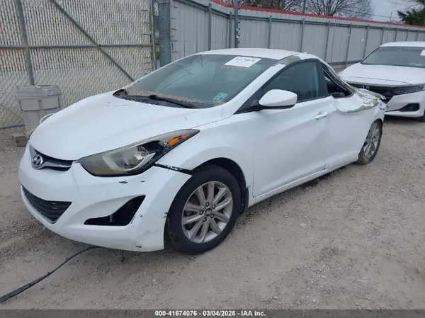 5NPDH4AE6GH668362 2016 HYUNDAI ELANTRA - Image 2