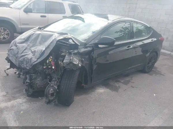 5NPDH4AE6GH671830 2016 HYUNDAI ELANTRA - Image 2
