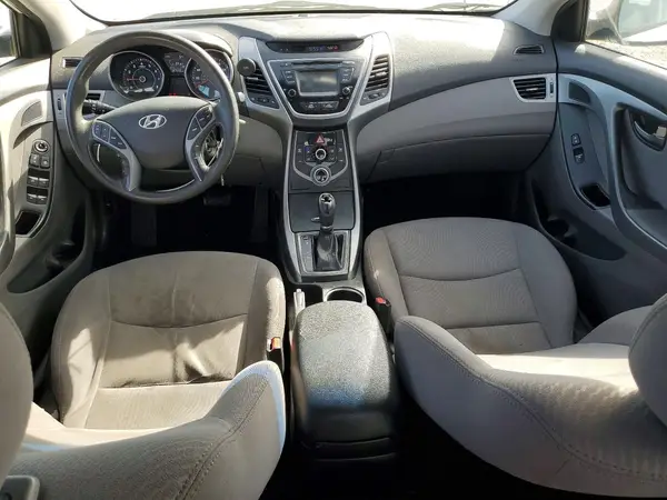 5NPDH4AE6GH671858 2016 HYUNDAI ELANTRA - Image 8