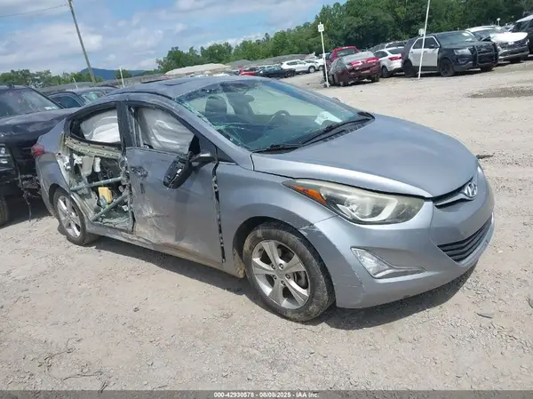 5NPDH4AE6GH672136 2016 HYUNDAI ELANTRA - Image 1