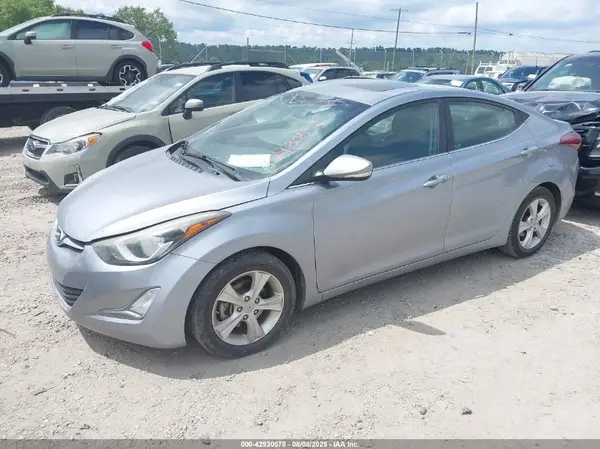 5NPDH4AE6GH672136 2016 HYUNDAI ELANTRA - Image 2