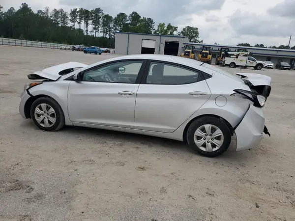 5NPDH4AE6GH672685 2016 HYUNDAI ELANTRA - Image 2