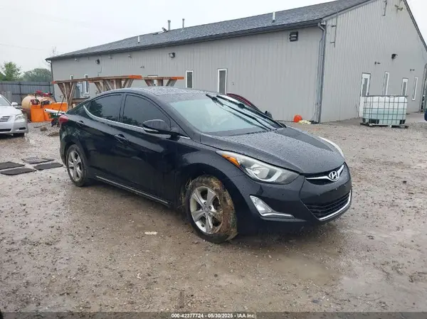 5NPDH4AE6GH673092 2016 HYUNDAI ELANTRA - Image 1