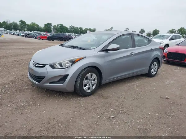 5NPDH4AE6GH674095 2016 HYUNDAI ELANTRA - Image 2