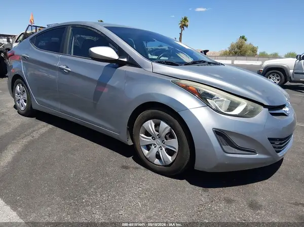 5NPDH4AE6GH676073 2016 HYUNDAI ELANTRA - Image 1