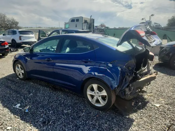 5NPDH4AE6GH676980 2016 HYUNDAI ELANTRA - Image 2