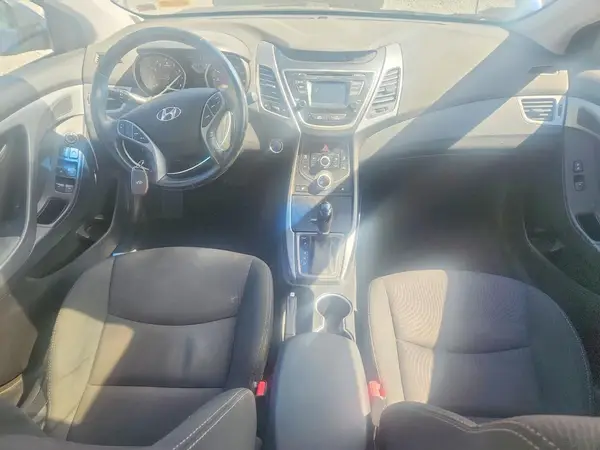 5NPDH4AE6GH676980 2016 HYUNDAI ELANTRA - Image 8