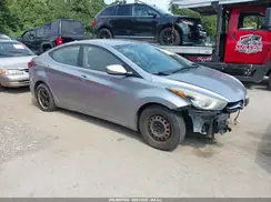 5NPDH4AE6GH677367 2016 HYUNDAI ELANTRA