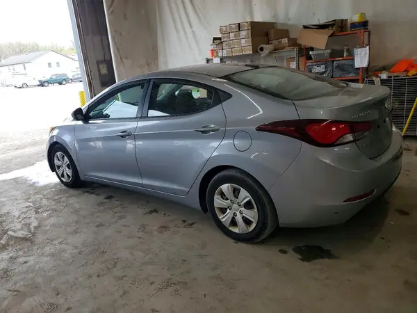 5NPDH4AE6GH677403 2016 HYUNDAI ELANTRA - Image 2
