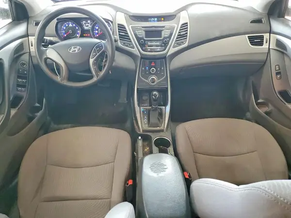5NPDH4AE6GH677403 2016 HYUNDAI ELANTRA - Image 8
