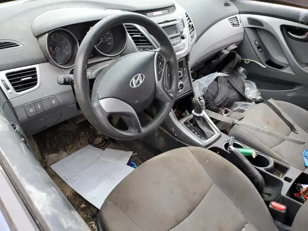 5NPDH4AE6GH678678 2016 HYUNDAI ELANTRA - Image 8
