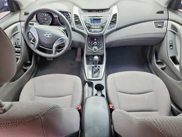 5NPDH4AE6GH679121 2016 HYUNDAI ELANTRA - Image 8