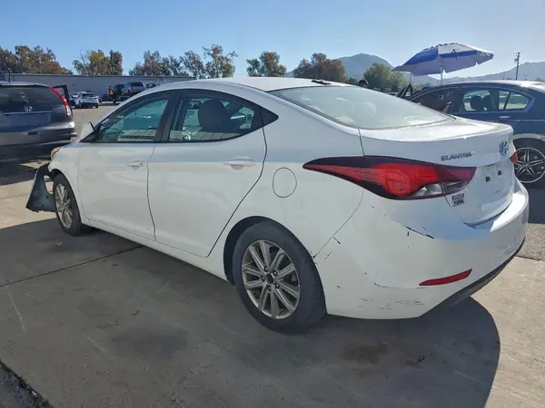 5NPDH4AE6GH681001 2016 HYUNDAI ELANTRA - Image 2