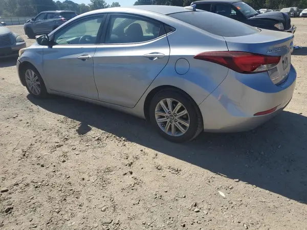 5NPDH4AE6GH682259 2016 HYUNDAI ELANTRA - Image 2