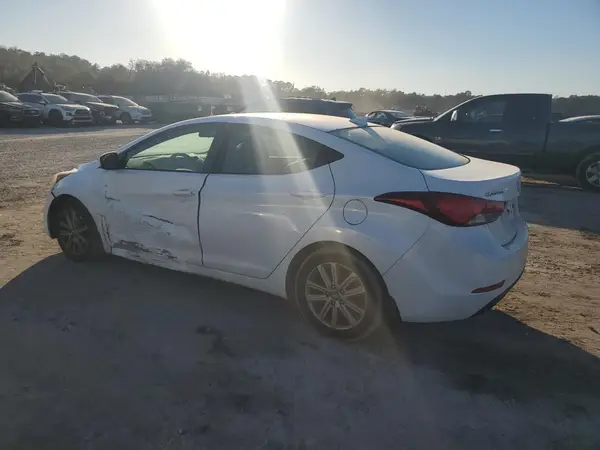 5NPDH4AE6GH682374 2016 HYUNDAI ELANTRA - Image 2