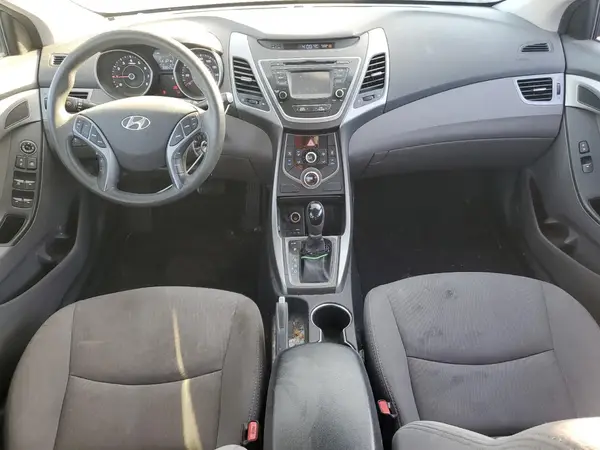 5NPDH4AE6GH682374 2016 HYUNDAI ELANTRA - Image 8