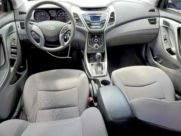 5NPDH4AE6GH683220 2016 HYUNDAI ELANTRA - Image 8