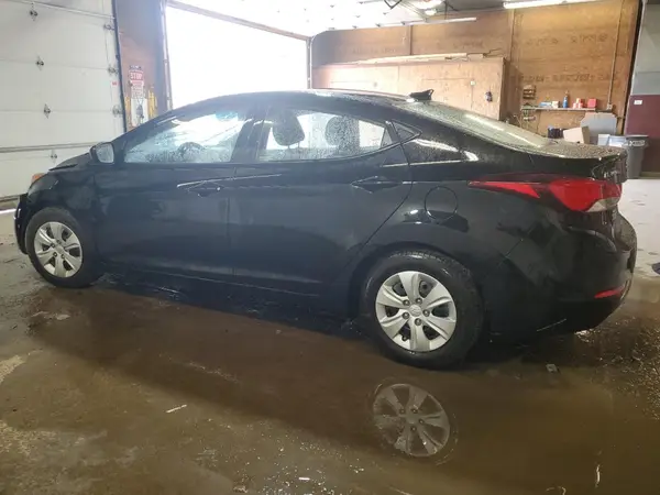 5NPDH4AE6GH684674 2016 HYUNDAI ELANTRA - Image 2