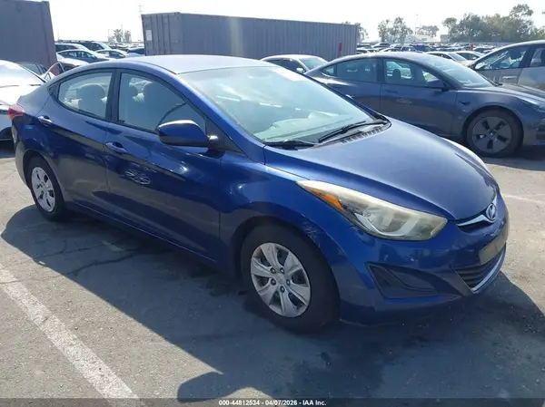 5NPDH4AE6GH685257 2016 HYUNDAI ELANTRA - Image 1