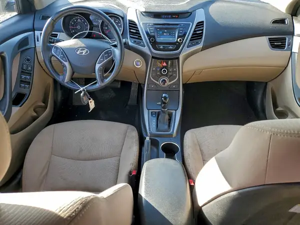 5NPDH4AE6GH689275 2016 HYUNDAI ELANTRA - Image 8