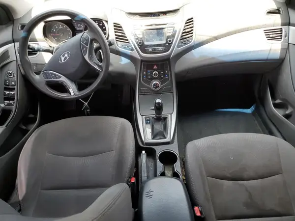 5NPDH4AE6GH689969 2016 HYUNDAI ELANTRA - Image 8