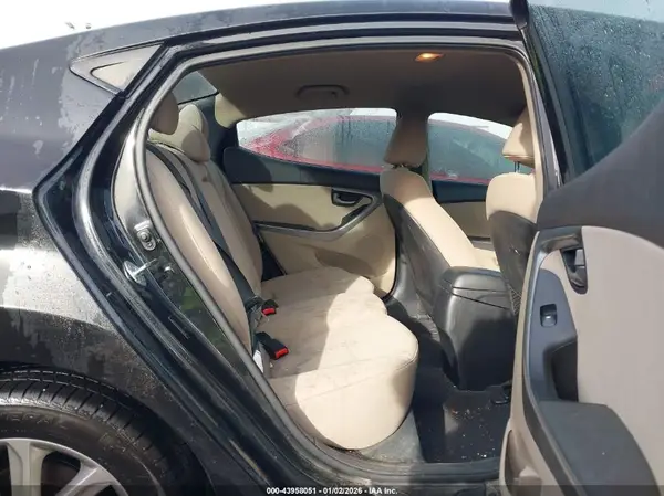 5NPDH4AE6GH690720 2016 HYUNDAI ELANTRA - Image 8