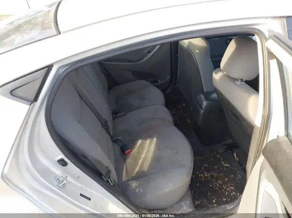5NPDH4AE6GH691236 2016 HYUNDAI ELANTRA - Image 8