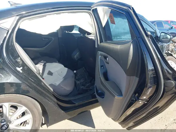 5NPDH4AE6GH691284 2016 HYUNDAI ELANTRA - Image 8