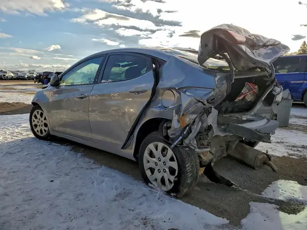 5NPDH4AE6GH697893 2016 HYUNDAI ELANTRA - Image 2